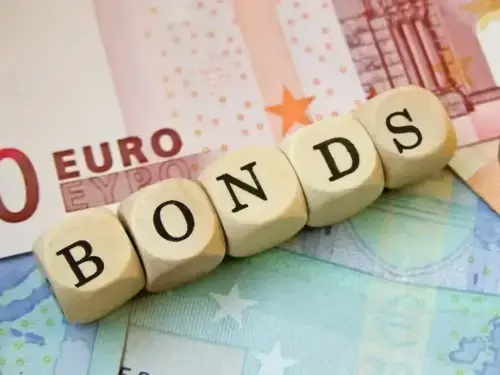 Pakistan raises $3bn through Eurobond sale