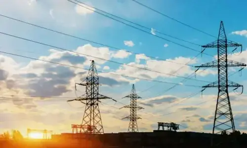 Resolution of consumer complaints: DISCOs told to stick to Nepra timelines