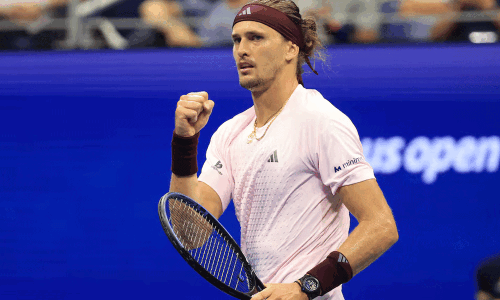 Zverev survives Halys scare to reach US Open third round