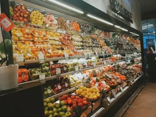World food prices at highest since 2022 as supply risks mount, FAO says
