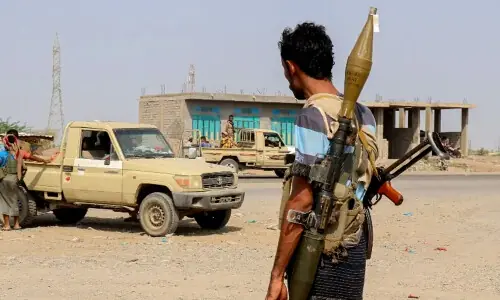 Fresh Yemen clashes kill more than 60