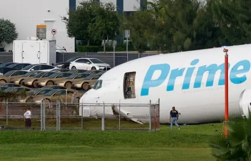 At least 5 killed in Amazon Prime Air cargo plane crash in Miami