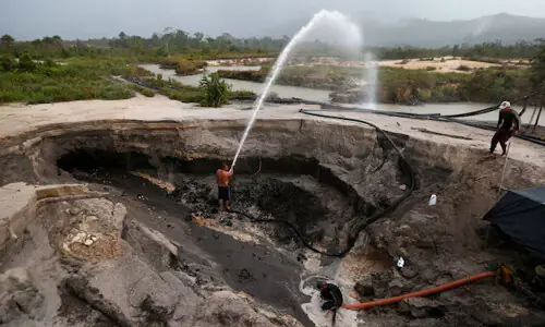 US seeks more access to Venezuela's mineral wealth after tapping its oil, sources say