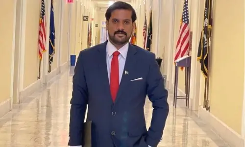 Kashif Mirza receives religious freedom award in Washington Kashif Mirza receives religious freedom award in Washington