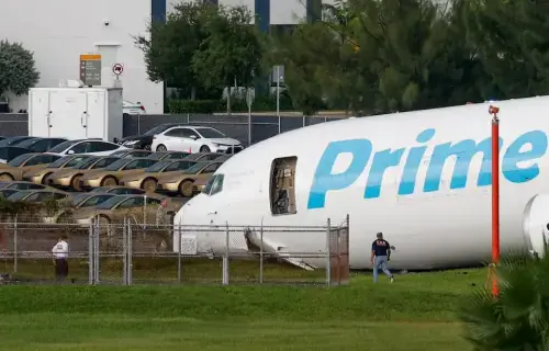 Amazon pauses operations with 21 Air after Miami cargo plane crash