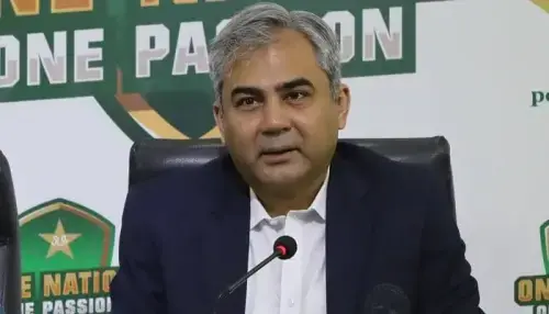 India refuse to accept Women's Asia Cup from ACC chief Mohsin Naqvi