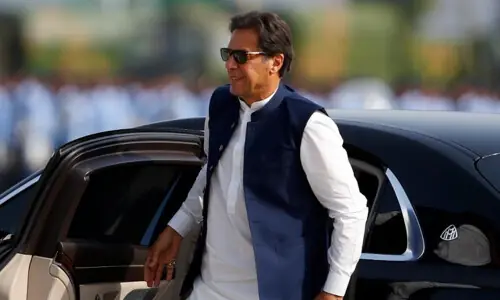 Seven ex-Australian captains urge govt to raise concerns over Imran Khan&rsquo;s imprisonment