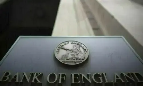 Bank of England sounds inflation alarm as it holds interest rates