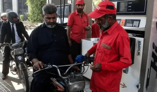 Petrol price cut by 43 paise, HSD&rsquo;s up by Rs3.47