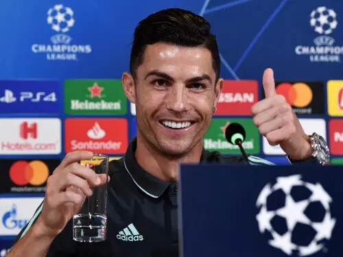 Ronaldo included in Jesus' first Portugal squad