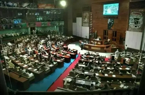 Resolution passed unanimously: Sindh PA condemns Makkah drone attack
