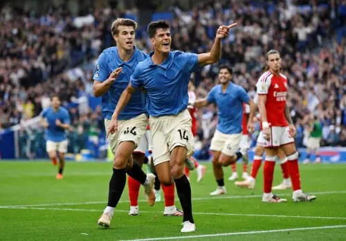 Arsenal crash to defeat at Brighton, Tottenham gloom deepens Arsenal crash to defeat at Brighton, Tottenham gloom deepens
