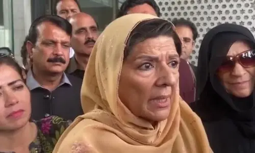 PTI&rsquo;s Aleema Khan detained under MPO ahead of Sept 27 protest