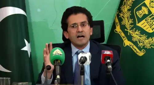 Malik says govt ensuring uninterrupted fuel supply