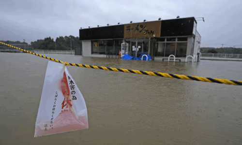 Typhoon approaches eastern Japan, prompting flood and landslide warnings