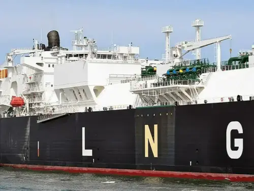 Pakistan secures another Qatari LNG cargo