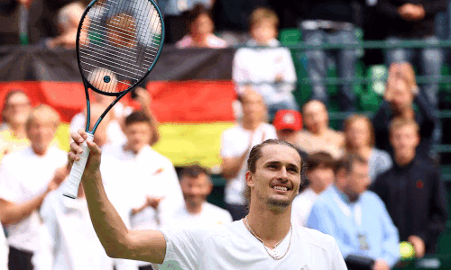 Zverev leads Germany into Davis Cup Final 8, Spain also through