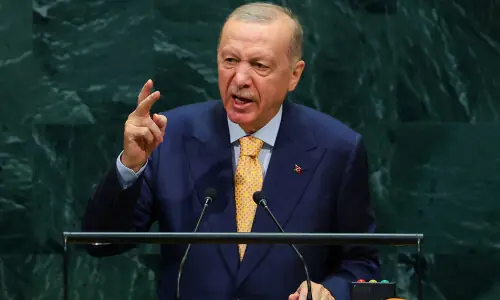 Erdogan says Turkiye in contact with all sides to end Gulf fighting