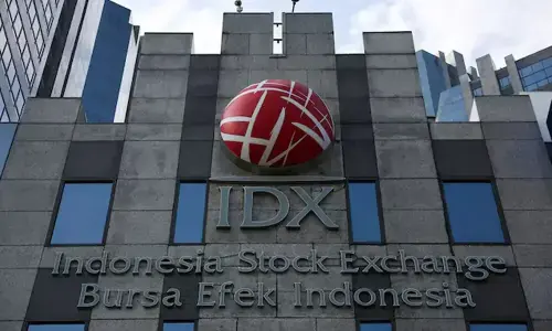 Indonesian stocks extend gains after rate hold