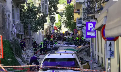 One dead, 5 missing after explosion destroys building in Athens