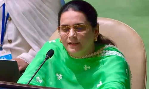 India is supporting terrorism, violating minority rights, Pakistan tells UNGA