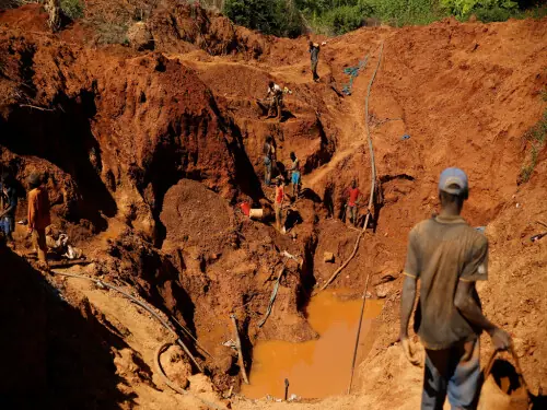 Mali gold mine: Barrick Mining reaches deal with unions