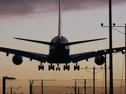 Iraqi Airways to resume Iran flights in October after securing 'special exemption'
