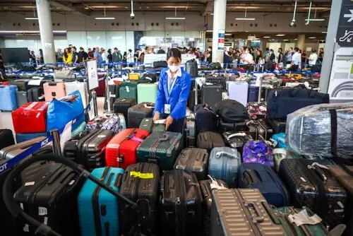 Toyota car plants, Thai Airways cargo hit by Thailand floods