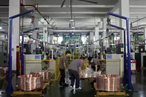 Chinese factory activity expands in September amid AI boom