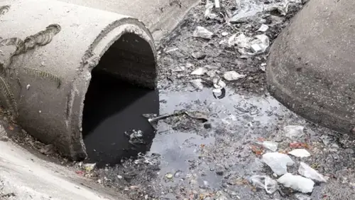 سندھ حکومت نے کراچی کا سیوریج ٹریٹمنٹ پلانٹ فعال کرنے کے لیے 5 ارب روپے مختص کر دیے