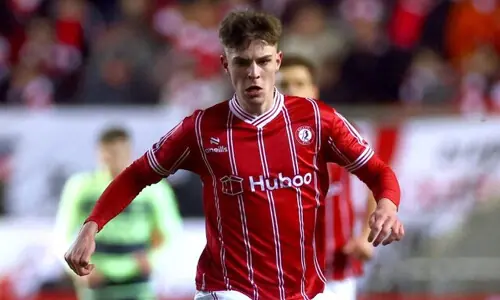 Midfielder Scott withdraws from England squad due to injury Midfielder Scott withdraws from England squad due to injury