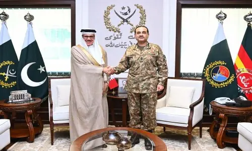 Bahrain FM, CDF discuss regional situation
