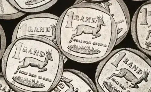 South African rand set to snap four-week losing streak
