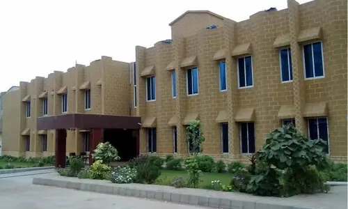 SMBBMC Lyari achieves historic milestone of 100 robotic surgeries