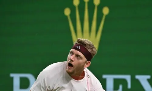 Zverev stunned by Davidovich Fokina in Shanghai semi-finals Zverev stunned by Davidovich Fokina in Shanghai semi-finals