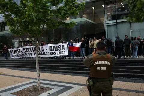 Antofagasta's Centinela strike ends after deal with unions