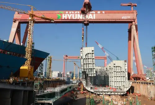 HD Hyundai to build US shipyard with Kiewit, create 3,000 jobs HD Hyundai to build US shipyard with Kiewit, create 3,000 jobs