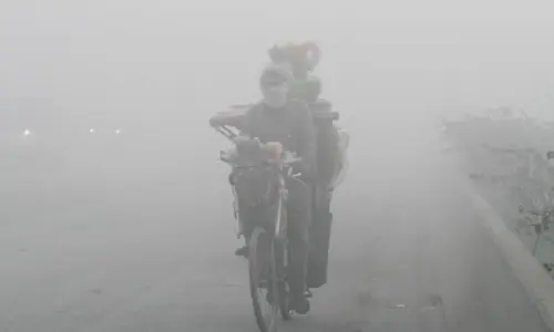 Lahore tops global pollution rankings as AQI hits hazardous levels