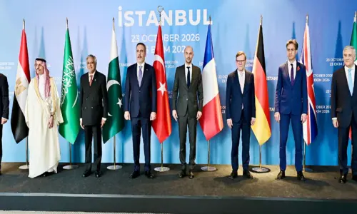 Muslim, European countries seek negotiated solutions to regional conflicts