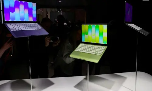 Apple expected to show first touchscreen laptops amid product blitz