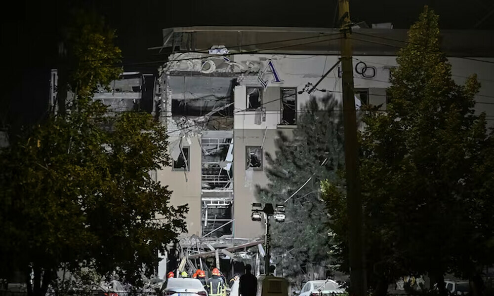 Rescuers work at a site of a Russian missile strike, amid Russia&rsquo;s attack on Ukraine, in Kryvyi Rih, Ukraine. Photo: Reuters