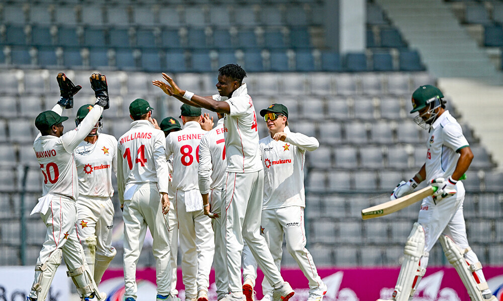 Zimbabwe on top in first Test after Bangladesh out for 191