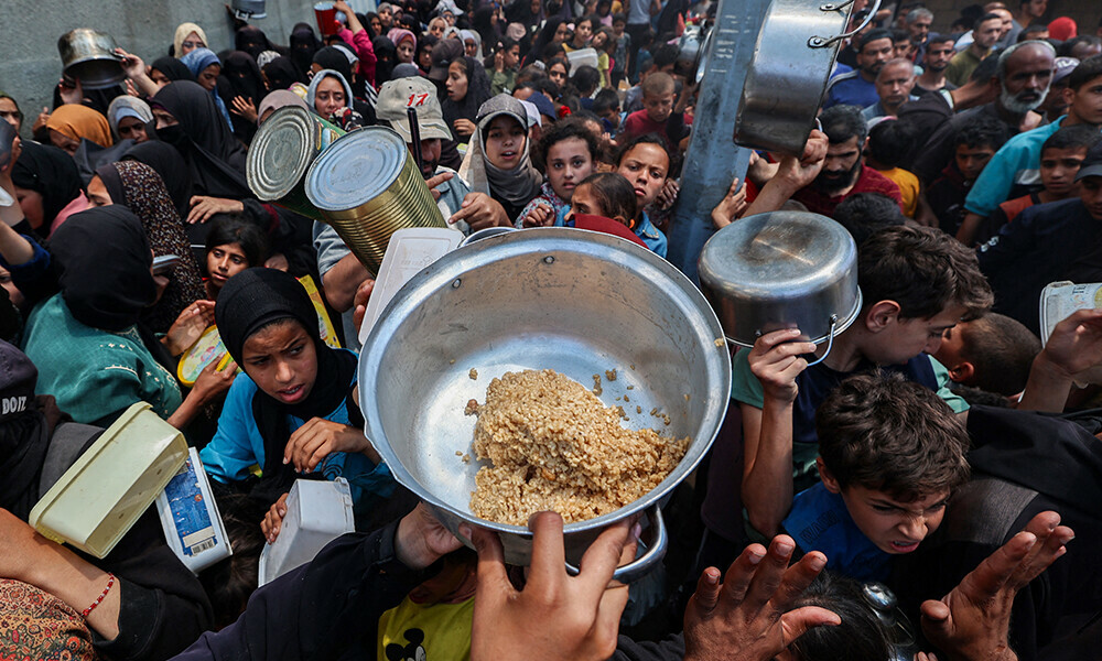 Pope calls for ‘sufficient humanitarian aid’ into Gaza