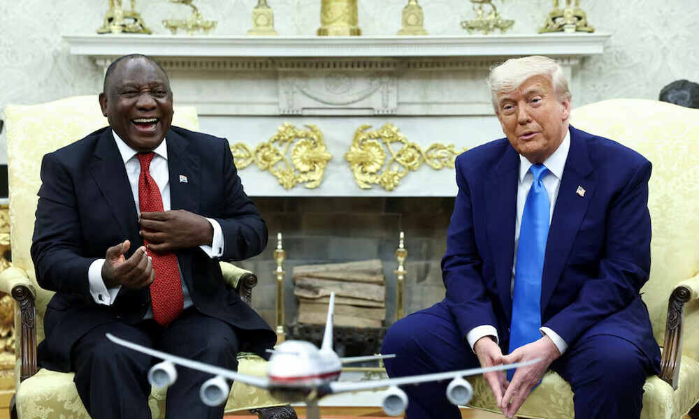 U.S. President Donald Trump meets South African President Cyril Ramaphosa in the Oval Office of the White House in Washington, D.C., U.S., May 21, 2025. REUTERS