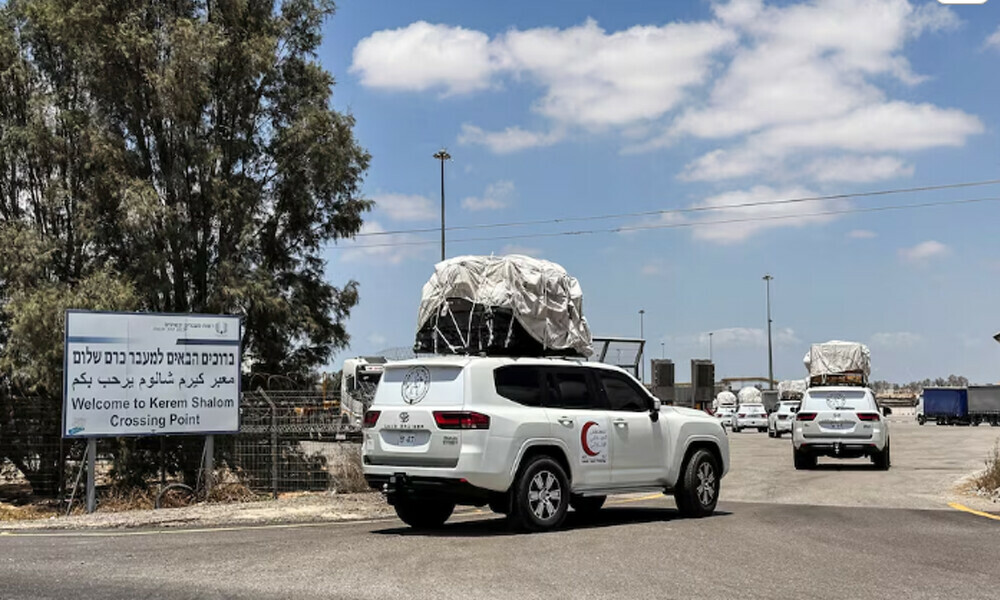 Food trucks in Gaza raided, underscoring aid distribution problems