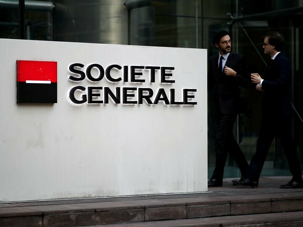 Societe Generale becomes first major bank to launch dollar-pegged  stablecoin - Business & Finance - Business Recorder
