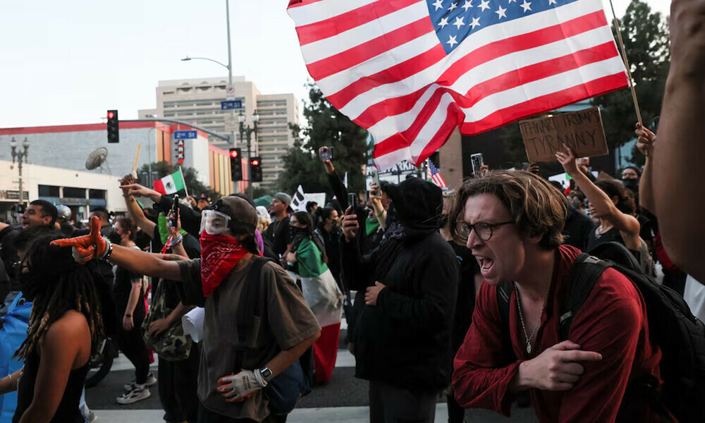 US Marines arrive in LA; California governor warns ‘democracy under assault’