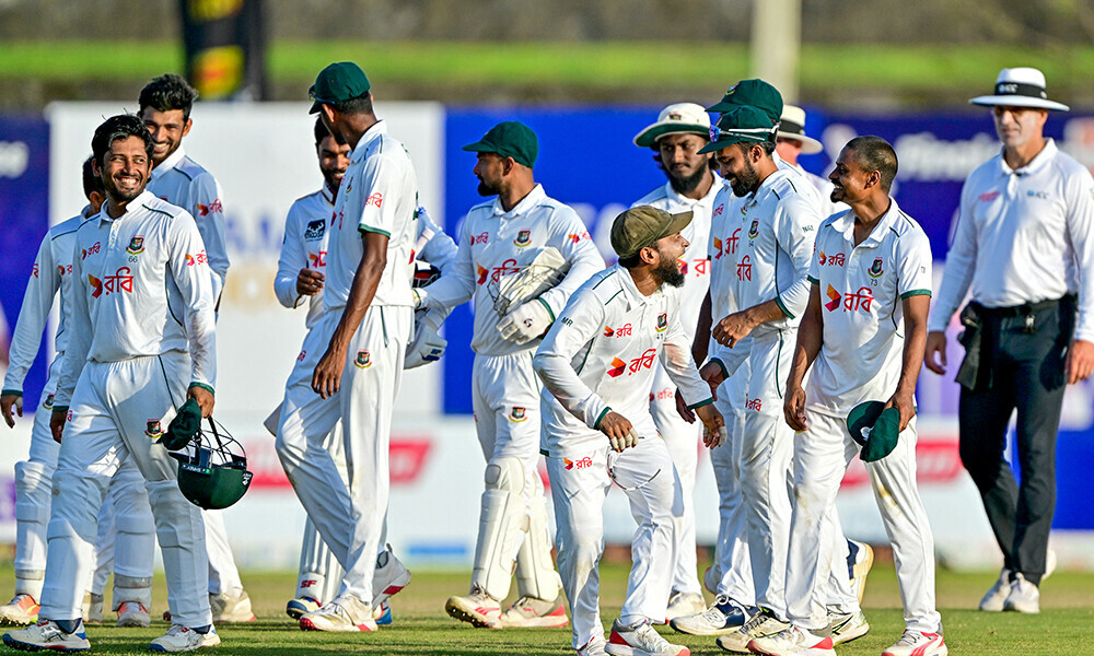 Bangladesh&rsquo;s players walk off the field at the end of the fifth and final day of the first Test cricket match between Sri Lanka and Bangladesh in the Galle International Cricket Stadium of Galle on June 21, 2025. Photo: AFP