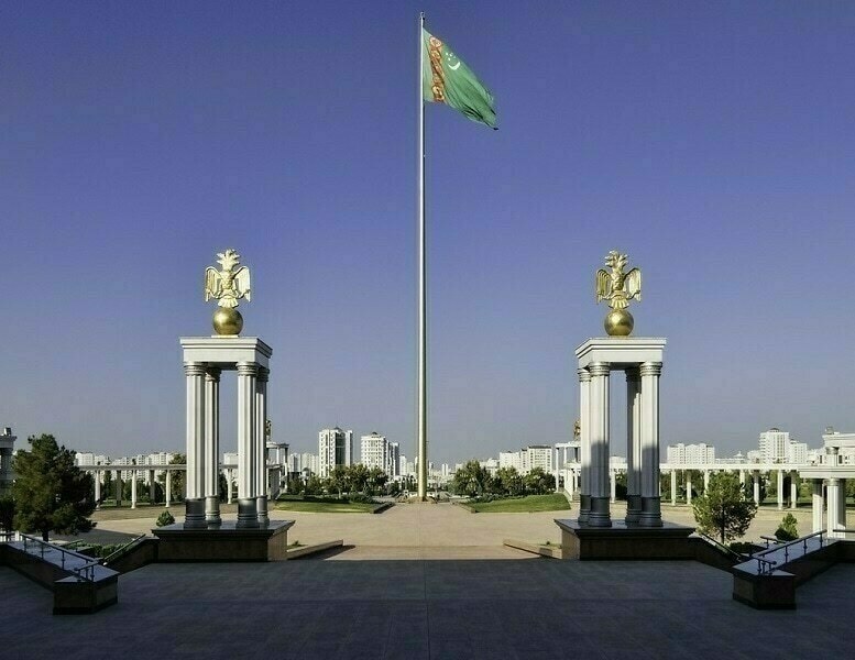 US says Turkmenistan opens border to Americans fleeing Iran