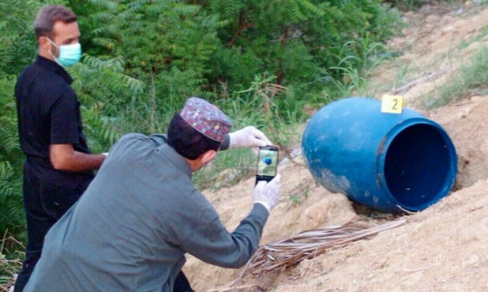 Drum in which the deceased woman’s body was found. Photo: Aaj News Drum in which the deceased woman’s body was found. Photo: Aaj News